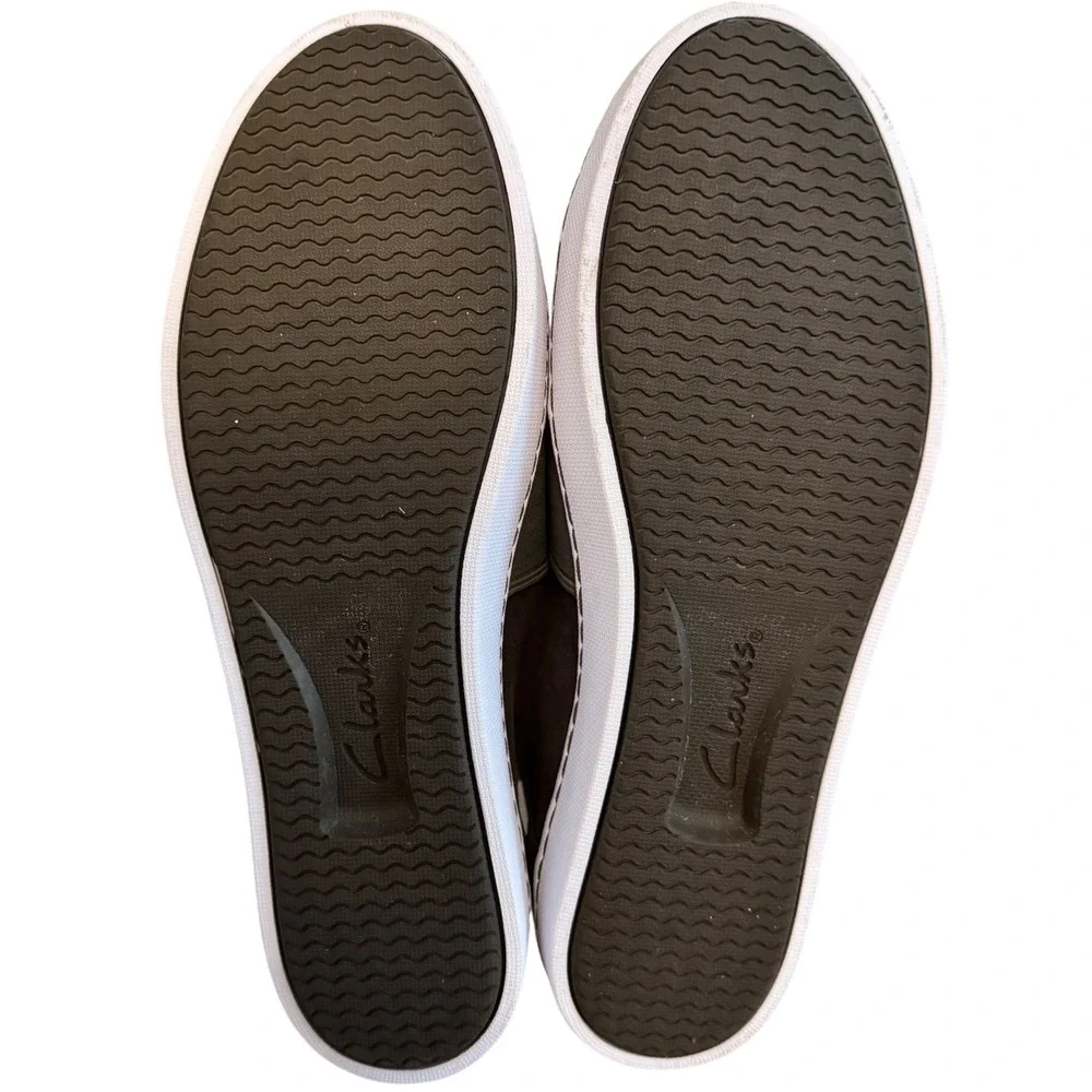 Clarks Pawley Wes Slip-On Sneakers Women's 9‎ Olive Metallic